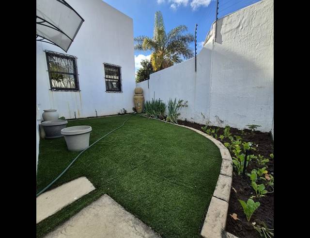 3 BEDROOM HOUSE FOR SALE IN STRATHAVON
